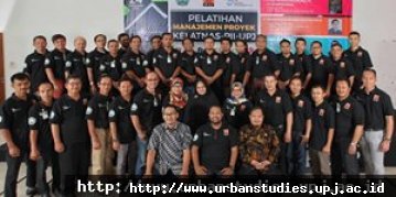 Center for Urban Studies (CUS) UPJ  menggelar Pelatihan Sehari Manajemen Proyek 